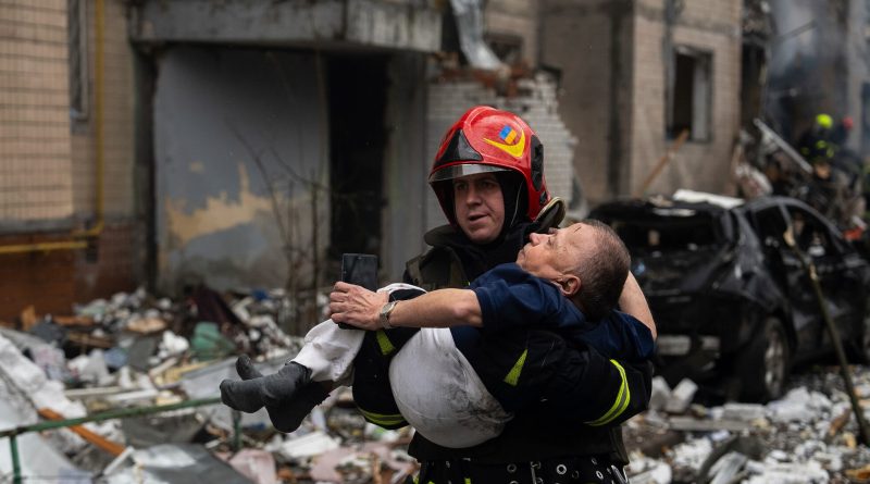 La ONU denuncia el récord de víctimas civiles en Ucrania y el repunte en Rusia La ONU denuncia el récord de víctimas civiles en Ucrania y el repunte en Rusia