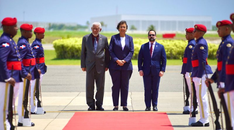 Abinader recibe este lunes a la presidenta de Surinam en el Palacio Nacional Abinader recibe este lunes a la presidenta de Surinam en el Palacio Nacional