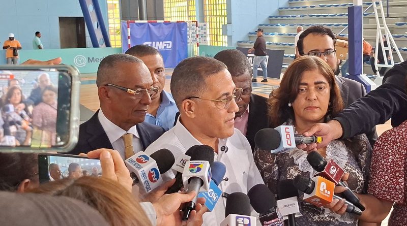 Gobierno inicia sorteos y licitaciones para intervenir 1,451 centros educativos
