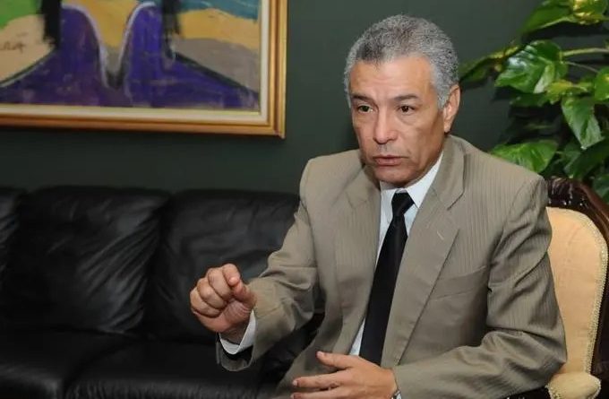 Lockward afirma plan anticrisis debe ser rechazado por afectar a la clase media y a los más pobres Lockward afirma plan anticrisis debe ser rechazado por afectar a la clase media y a los más pobres