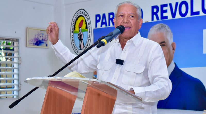 PRD solicita al presidente Abinader dejar sin efecto congelamiento de los combustibles PRD solicita al presidente Abinader dejar sin efecto congelamiento de los combustibles