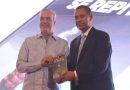 Guido Gómez Mazara presenta libro sobre la crisis del PRD y el surgimiento del PRM