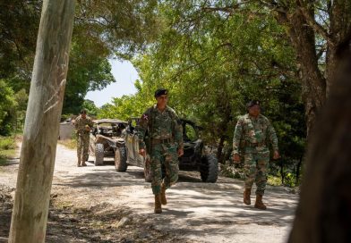 Jefe del Ejército supervisa dispositivos de seguridad en la frontera sur