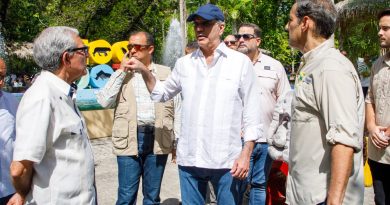 Abinader visita el Zoológico Nacional y anuncia plan para modernizar sus instalaciones