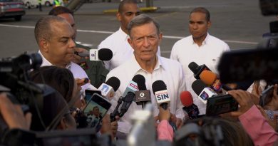 Llegan a República Dominicana 65 personas que residían en zona de terremotos en Venezuela