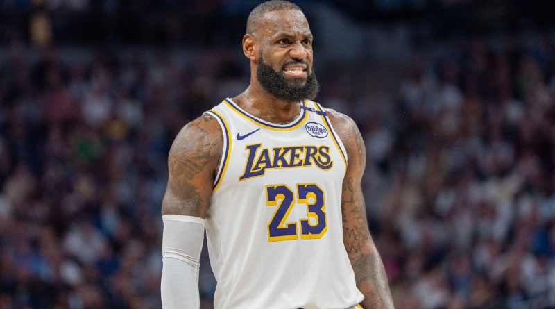 LeBron James se despide de los Lakers y apunta a seguir su carrera en la NBA