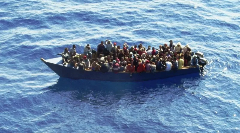 Repatrían a 32 migrantes dominicanos tras arribar a las costas de Puerto Rico Repatrían a 32 migrantes dominicanos tras arribar a las costas de Puerto Rico