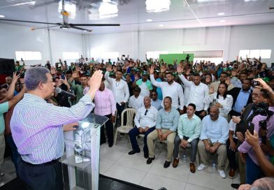 Leonel asegura rechazo al PRM crece por el descontento de la población Leonel asegura rechazo al PRM crece por el descontento de la población