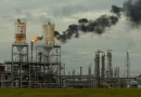 Petróleo de Texas se dispara 6.6 % tras amenazas de Trump contra Irán