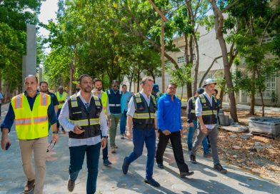Ito Bisonó supervisa avances de las obras para los Juegos Centroamericanos y del Caribe 2026