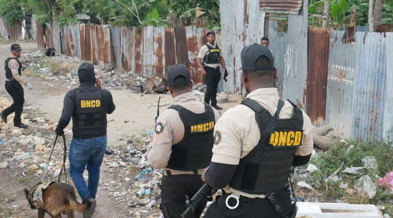 DNCD asegura que ha decomisado más de 914 kilos de drogas en los últimos 30 días DNCD asegura que ha decomisado más de 914 kilos de drogas en los últimos 30 días