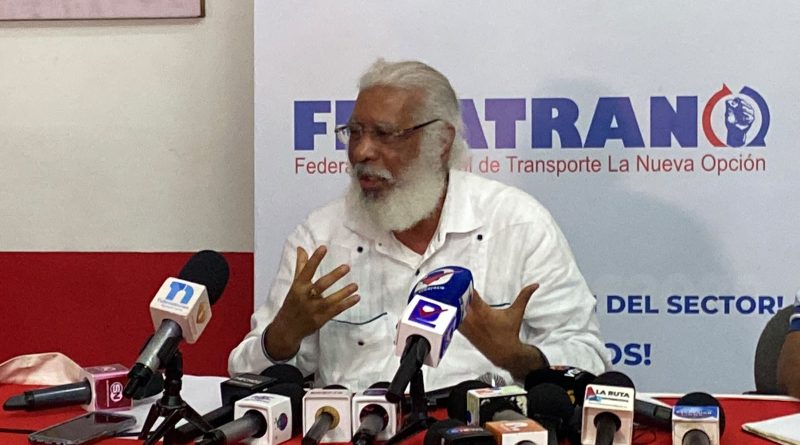 Juan Hubieres advierte que no podrá evitar aumento del pasaje por altos combustibles Juan Hubieres advierte que no podrá evitar aumento del pasaje por altos combustibles