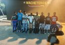 Detienen a tres dominicanos por transportar a 28 haitianos indocumentados