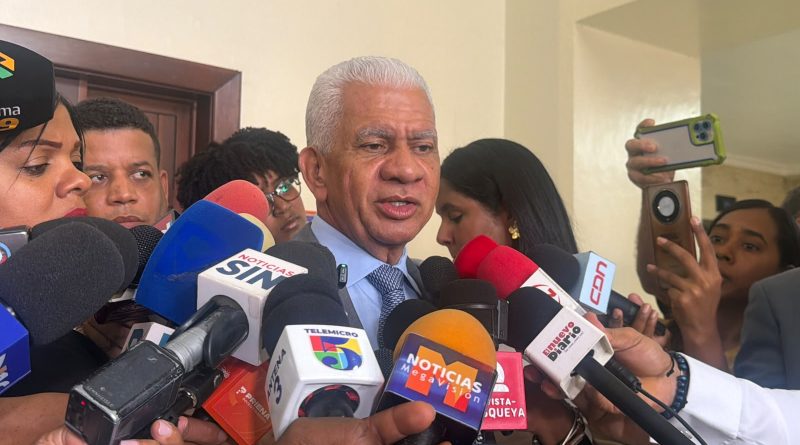 Ricardo de los Santos garantiza que el nuevo Código Penal entrará en vigor el 3 de agosto Ricardo de los Santos garantiza que el nuevo Código Penal entrará en vigor el 3 de agosto