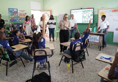 Más de 2,500 estudiantes participan en campamento de inglés del Minerd Más de 2,500 estudiantes participan en campamento de inglés del Minerd