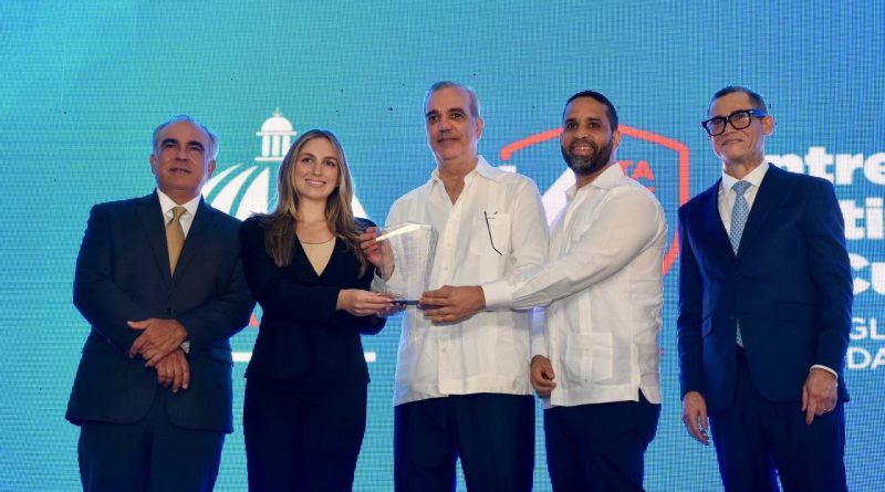 Gobierno entrega más de mil certificaciones de seguridad laboral