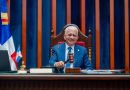 Ricardo de los Santos figura entre los senadores mejor valorados, según encuesta