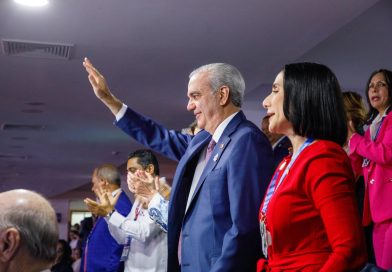 Abinader declara inaugurados los Juegos del centenario Abinader declara inaugurados los Juegos del centenario