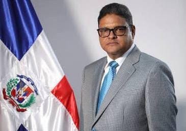 Abinader inicia cambios en el Gobierno; designa a Juan Manuel Méndez en el Intrant