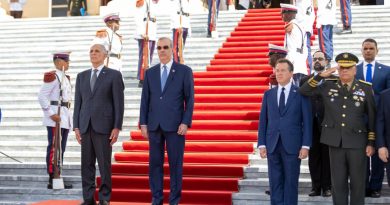 Abinader recibe al presidente de Honduras Nasry Asfura en el Palacio Nacional