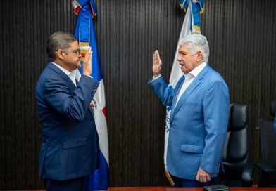 Juan Manuel Méndez asume el Intrant y promete hacer cumplir la Ley de Tránsito