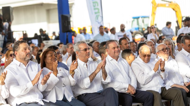 Gobierno lanza plan que busca reducir dependencia de la mano de obra extranjera