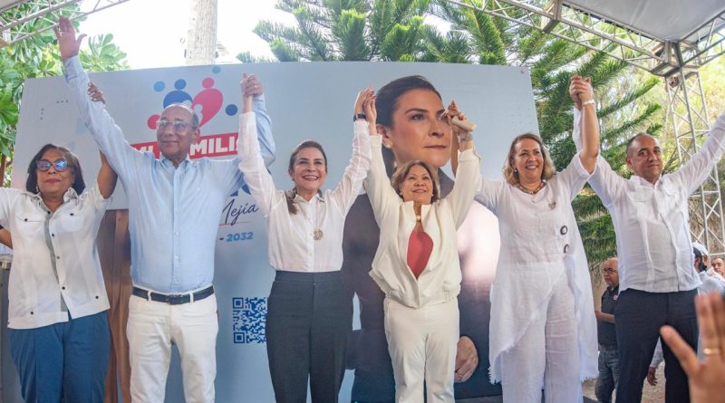 Carolina Mejía suma respaldo en Moca y promete no dejar a nadie atrás