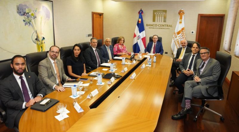 J.P. Morgan destaca resiliencia de economía dominicana y anuncia interés en ampliar inversiones