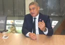 Holi Matos enfrenta a motorizado que asaltó a su esposa en el Evaristo Morales