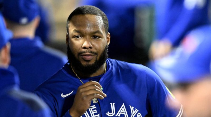 Azulejos se acercan al Comodín tras vencer a Cleveland; Guerrero Jr. responde en el momento clave