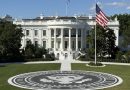 Trump construye un helipuerto de granito en el jardín de la Casa Blanca