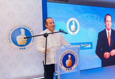 PRM Santiago reconoce a José Ignacio Paliza por sus ocho años de liderazgo
