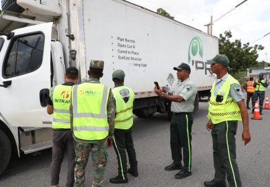 Autoridades fiscalizan 41 vehículos pesados por violar restricción de carril izquierdo