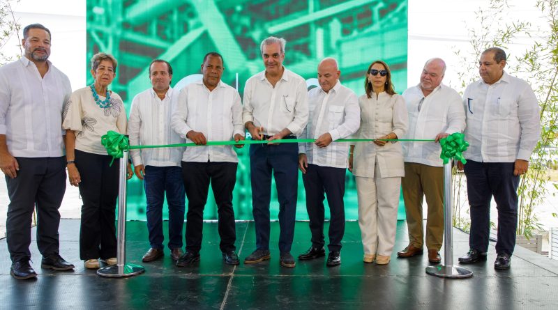 Abinader inaugura planta de residuos sólidos en Puerto Plata