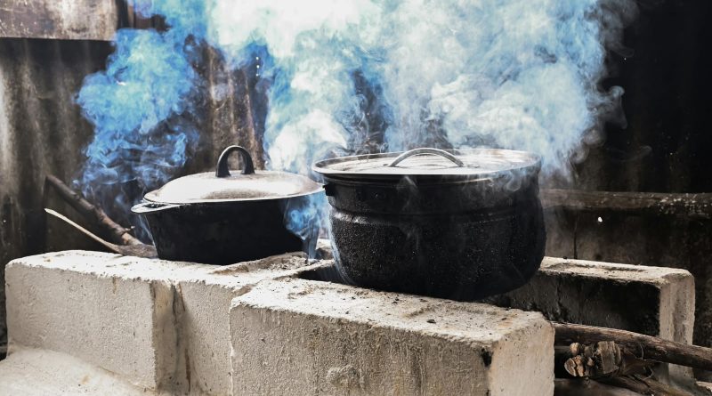 Gobierno sustituirá fogones de leña y carbón por estufas en hogares vulnerables Gobierno sustituirá fogones de leña y carbón por estufas en hogares vulnerables