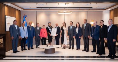 Senado reconoce a Joheirry Mola tras conquistar la corona de Miss Mundo 2026