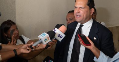 MP pide enviar a juicio a exfiscal acusado de recibir US$10,000 de soborno