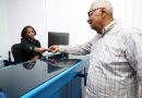 Intrant anuncia medidas para compensar a adultos mayores por la vigencia de sus licencias