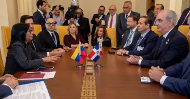 RD negocia con Venezuela compra directa de combustibles como GLP y AC30