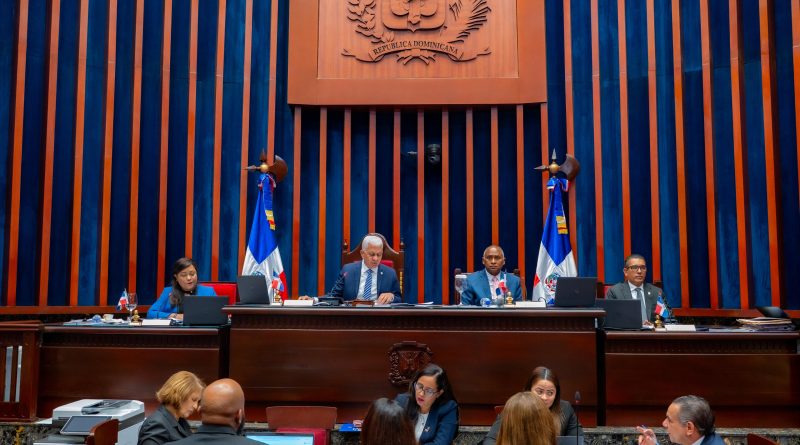 Senado aprueba de urgencia cambios al Código Penal y da plazo hasta 2028 para su aplicación