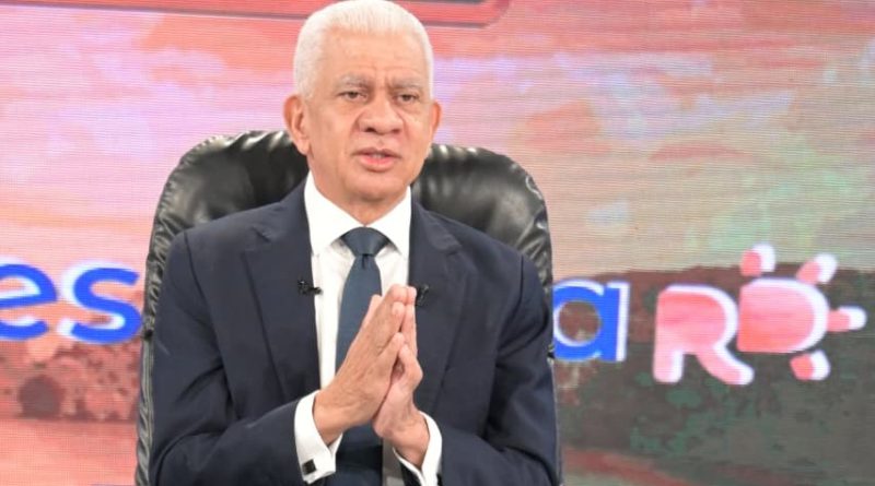 De los Santos pide respeto entre aspirantes presidenciales del PRM De los Santos pide respeto entre aspirantes presidenciales del PRM