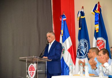 Miguel Vargas pide a la comunidad internacional actuar con mayor firmeza ante crisis de Haití Miguel Vargas pide a la comunidad internacional actuar con mayor firmeza ante crisis de Haití
