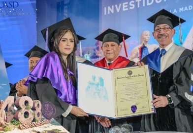 Más de 3,500 profesionales se gradúan de la UASD en su 488 aniversario