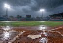 Lluvias obligan a suspender la jornada del béisbol profesional Lluvias obligan a suspender la jornada del béisbol profesional