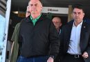 Flávio Bolsonaro pretende que su padre le ponga banda presidencial si gana segunda vuelta