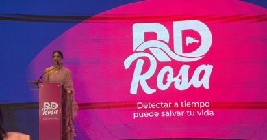 Iluminada Muñoz dona RD$500 mil a fundaciones que luchan contra el cáncer